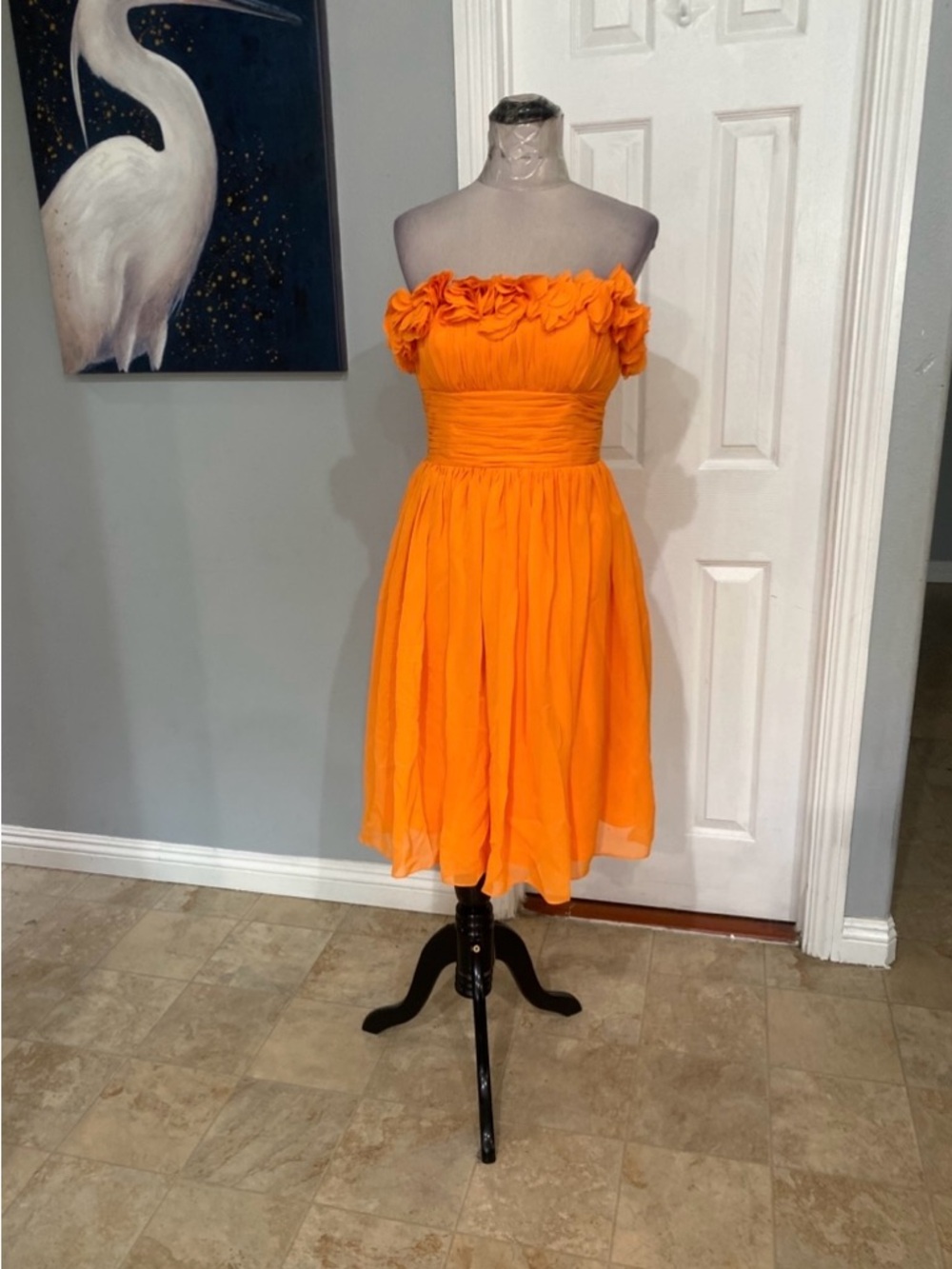 Chiffon bridesmaid dress Women Medium 28-29 in. Waistline- floral ruffles chest